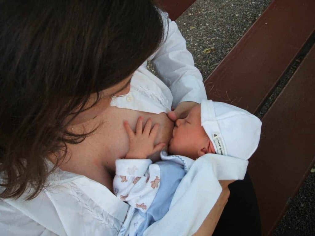 Increase Your Breastfeeding Milk Supply | Tips to DOUBLE your milk supply FAST!